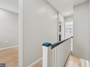 1912 S 9TH Street, Philadelphia PA 19148