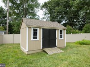 1612 Winding Drive, North Wales PA 19454