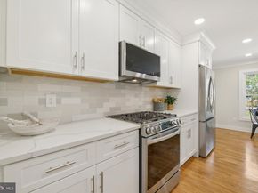 1829 Horseback Trail, Vienna VA 22182