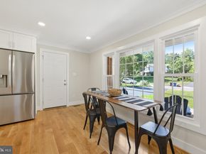 1829 Horseback Trail, Vienna VA 22182