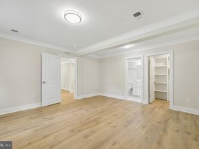 1829 Horseback Trail, Vienna VA 22182
