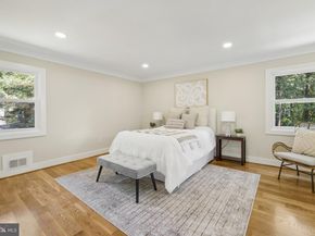 1829 Horseback Trail, Vienna VA 22182