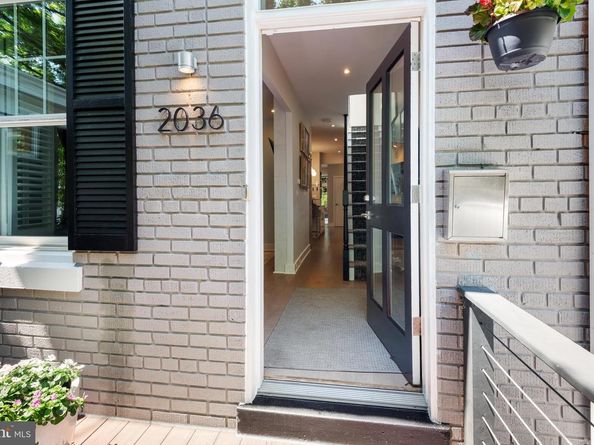 2036 37TH Street NW, Washington DC 20007
