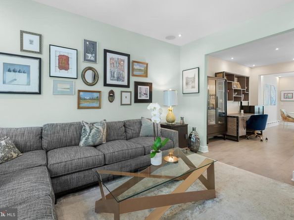 2036 37TH Street NW, Washington DC 20007