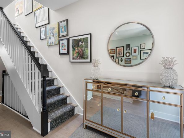 2036 37TH Street NW, Washington DC 20007