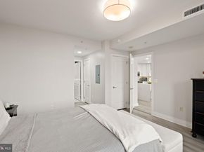 8220 Crestwood Heights Drive 1210, Mclean VA 22102