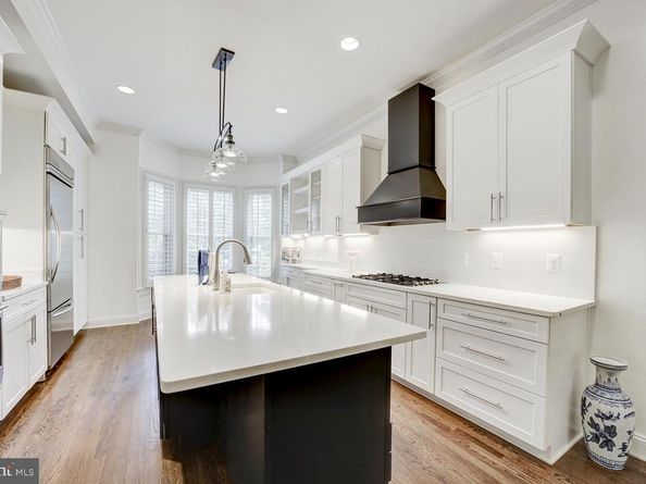 1 Town Gate Court, Bethesda MD 20817