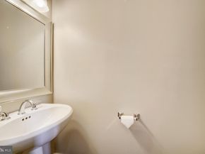 1 Town Gate Court, Bethesda MD 20817