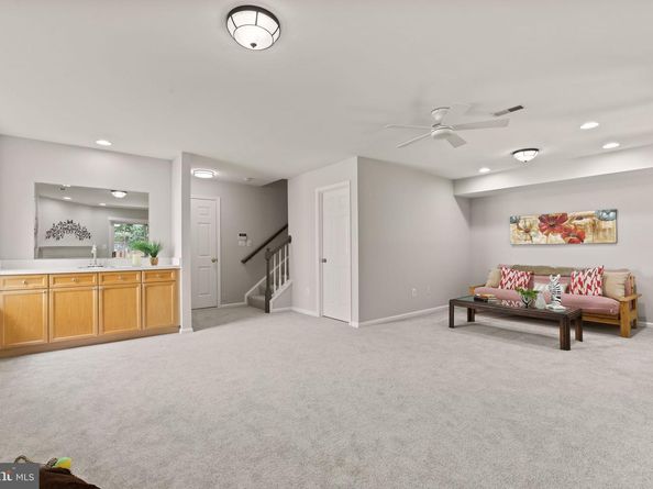 2834 Little Falls Place, Falls Church VA 22042