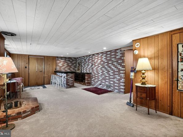 204 Cowbell Road, Willow Grove PA 19090