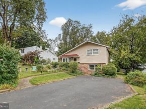 204 Cowbell Road, Willow Grove PA 19090