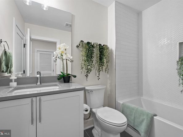 1270 Meigs Place NE 2, Washington DC 20002