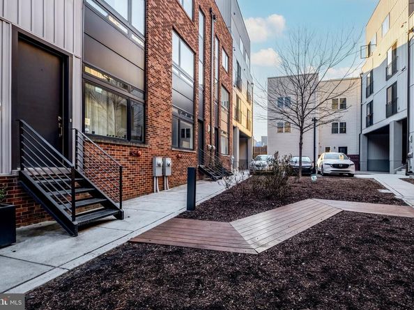 634 N 5TH Street 12, Philadelphia PA 19123