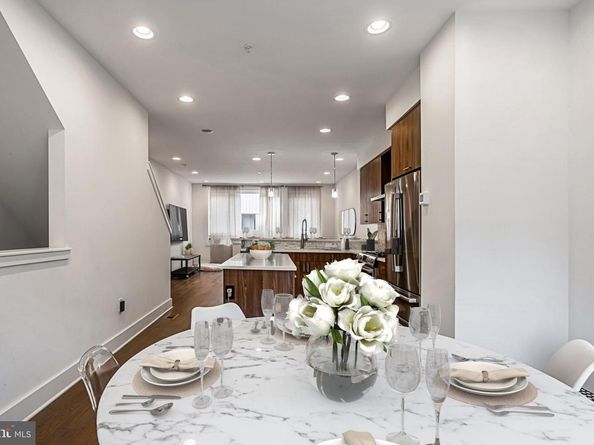 634 N 5TH Street 12, Philadelphia PA 19123