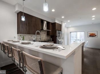 634 N 5TH Street