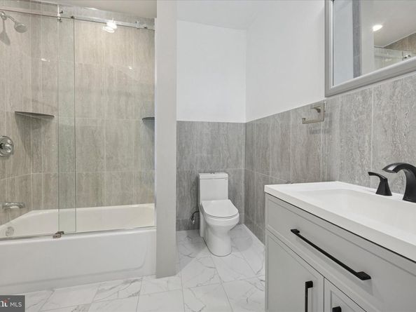 1406 S 28TH Street, Philadelphia PA 19146
