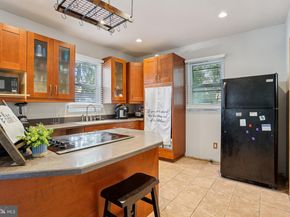 335 Passmore Street, Philadelphia PA 19111