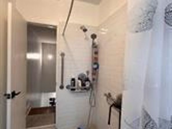 313 Lindley Avenue, Philadelphia PA 19120