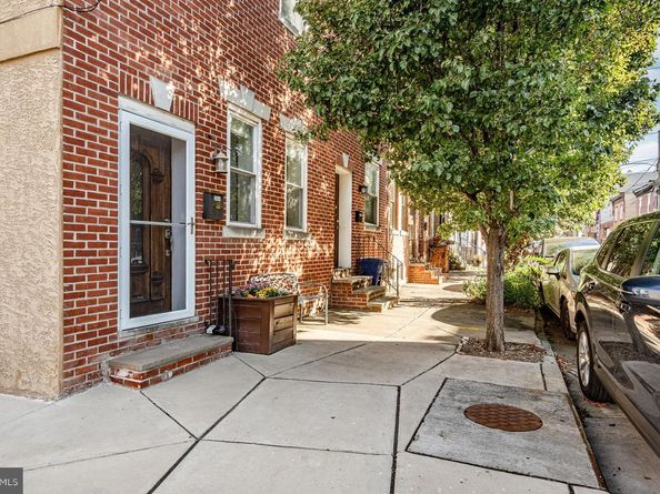 2624 Almond Street, Philadelphia PA 19125