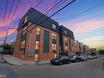 100 E Herman Street
