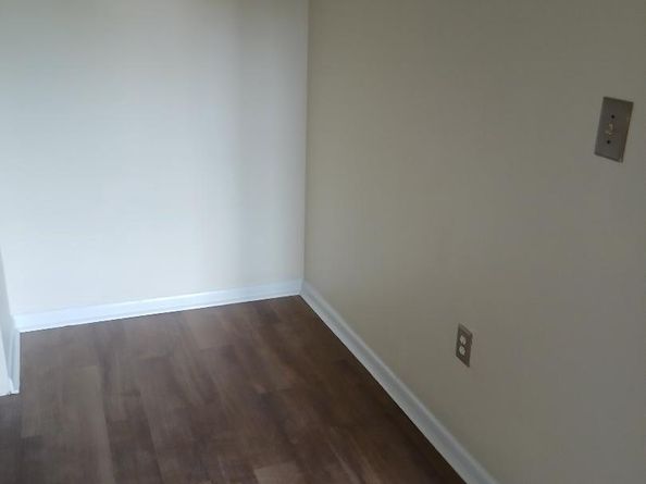 826 South Avenue R8, Secane PA 19018