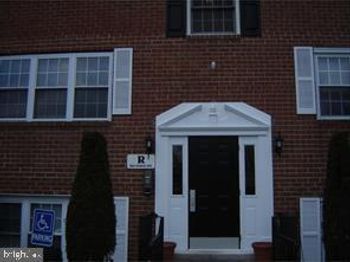 826 South Avenue