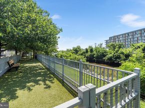 901 N Penn Street F305, Philadelphia PA 19123