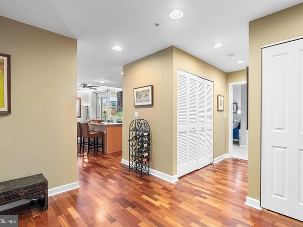 901 N Penn Street F305, Philadelphia PA 19123