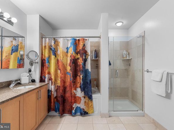 901 N Penn Street F305, Philadelphia PA 19123