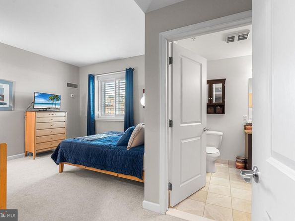 901 N Penn Street F305, Philadelphia PA 19123