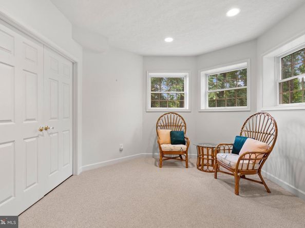 10492 Hunting Hills Place, Oakton VA 22124