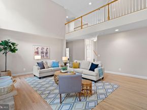 10492 Hunting Hills Place, Oakton VA 22124