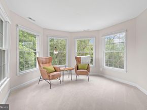 10492 Hunting Hills Place, Oakton VA 22124