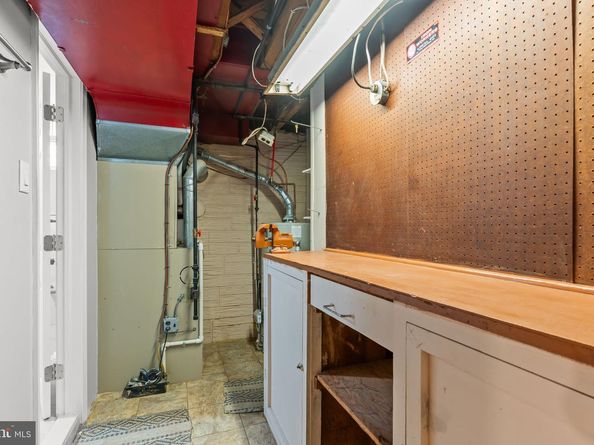 2230 Emerson Street, Philadelphia PA 19152