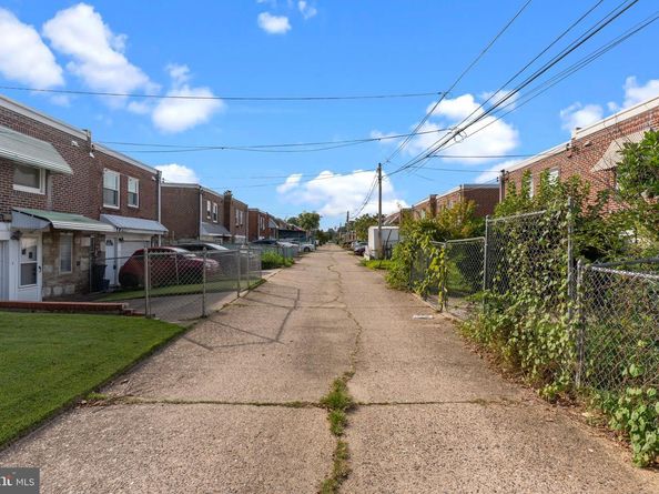 2230 Emerson Street, Philadelphia PA 19152