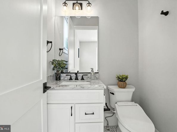 1623 Dempsey Street, Mclean VA 22101