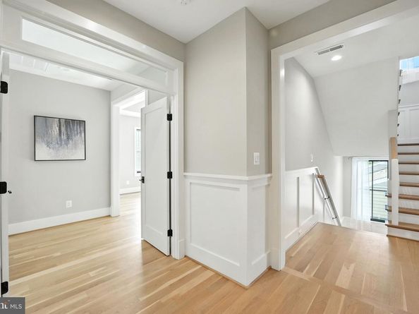 1623 Dempsey Street, Mclean VA 22101