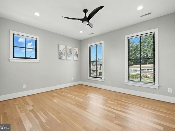1623 Dempsey Street, Mclean VA 22101