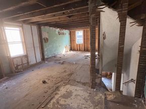 2713 Pratt Street, Philadelphia PA 19137