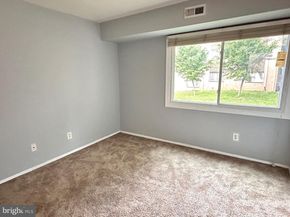 8002 Chanute Place 20/6, Falls Church VA 22042