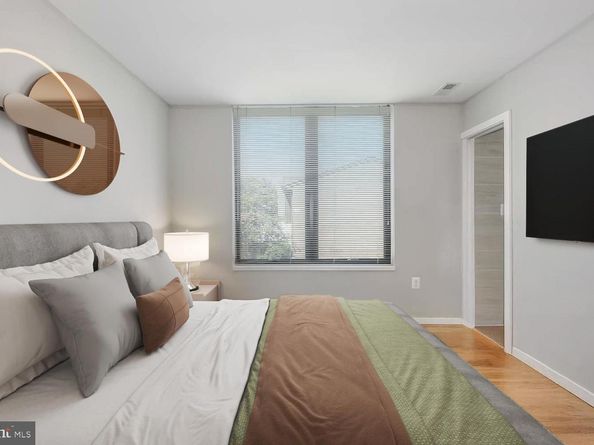 706 16TH Street NE A, Washington DC 20002