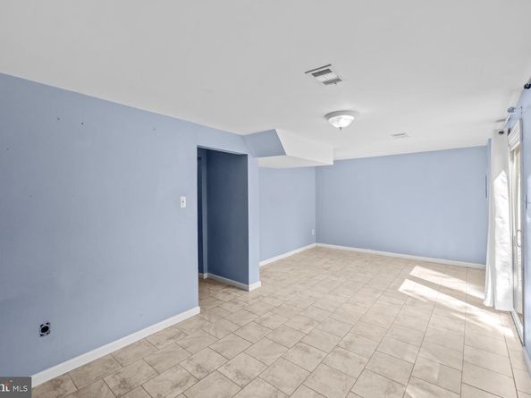 3123 Pebble Hill Lane, Fairfax VA 22031