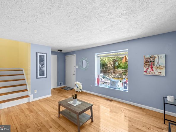 3123 Pebble Hill Lane, Fairfax VA 22031