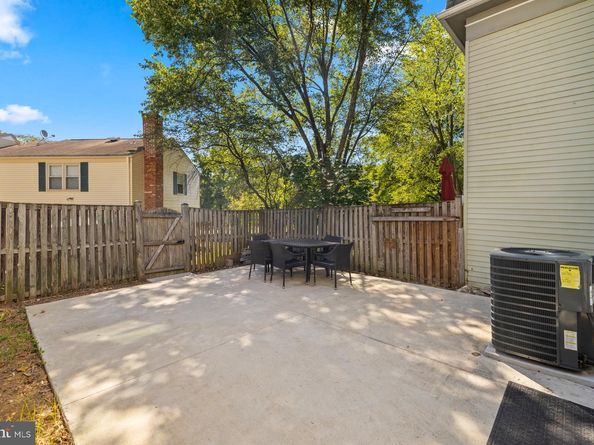 3123 Pebble Hill Lane, Fairfax VA 22031