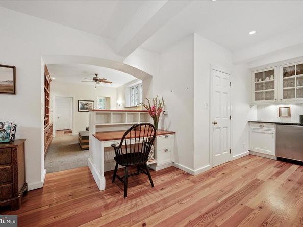 7004 Wissahickon Avenue, Philadelphia PA 19119
