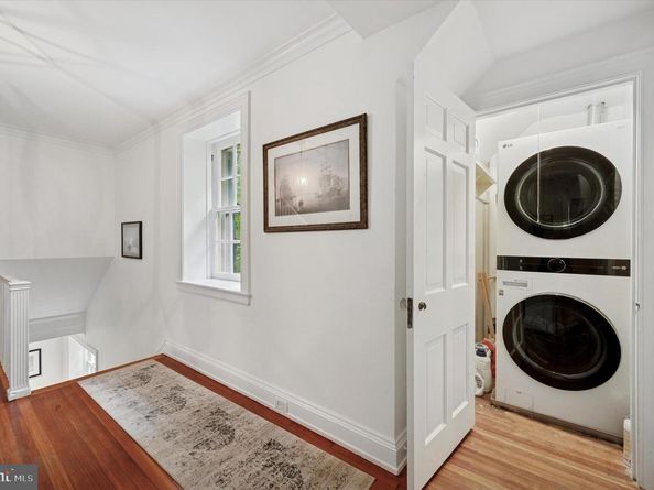 7004 Wissahickon Avenue, Philadelphia PA 19119