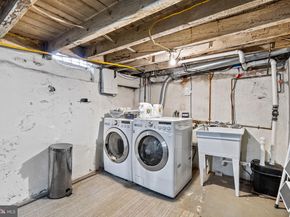 2557 Sepviva Street, Philadelphia PA 19125