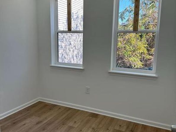 2215 N 10TH Street, Philadelphia PA 19133