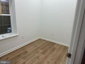 2215 N 10TH Street, Philadelphia PA 19133