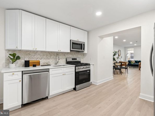 1638 Latona Street, Philadelphia PA 19146